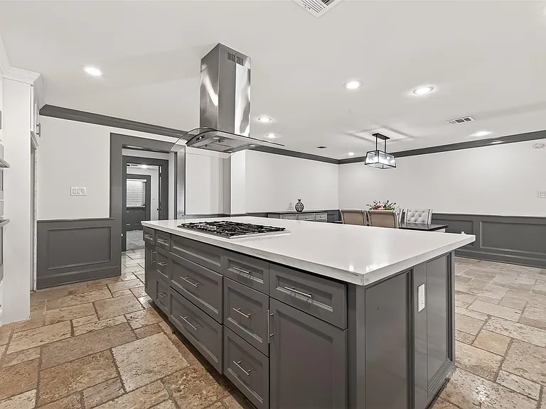 10054 Cedardale Dr — Photo 13