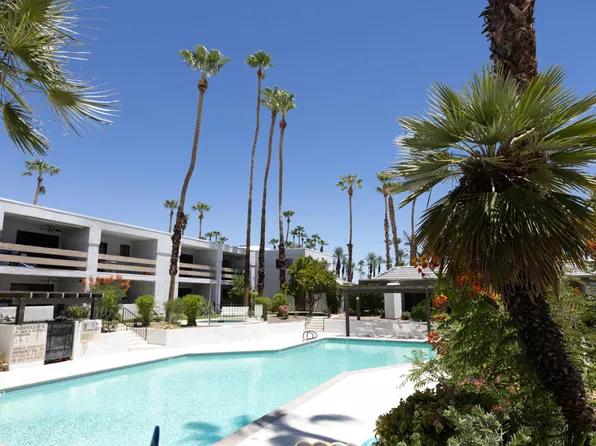 5301 E Waverly Dr Unit 222, Palm Springs, CA 92264