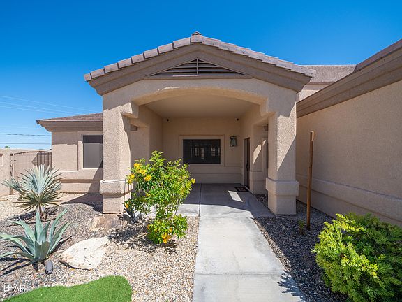 3rd image of 1450 Mandalay Pl
