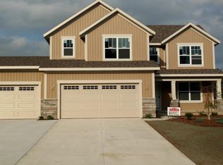 8650 Rainbows End Rd SE, Caledonia, MI 49316