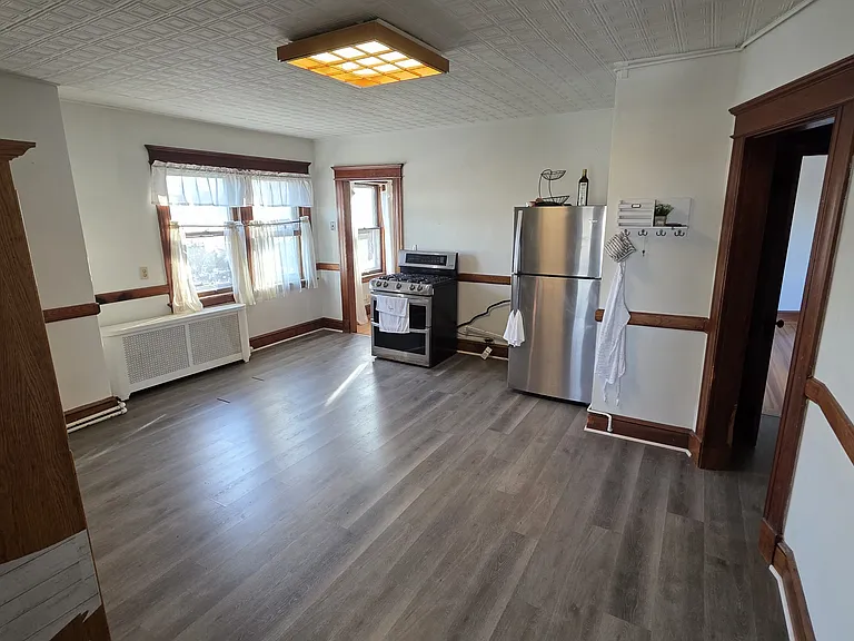393 Highland Ave #3 — Photo 4