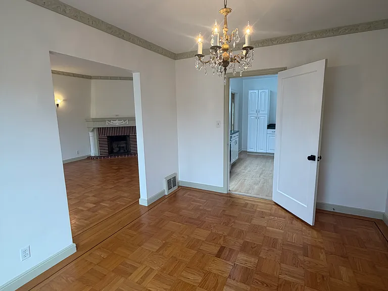 4239 Anza St — Photo 9