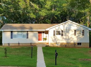 1207 Rocky Brook Rd, Opelika, AL 36801