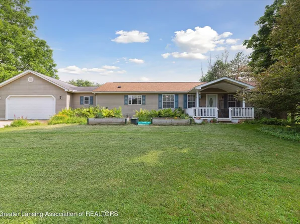 2377 W Bennington Rd, Owosso, MI 48867