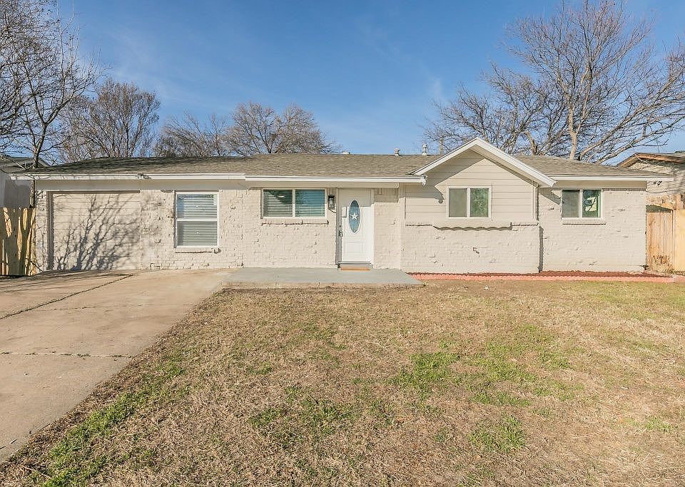 1st image of 4413 Gary Dr