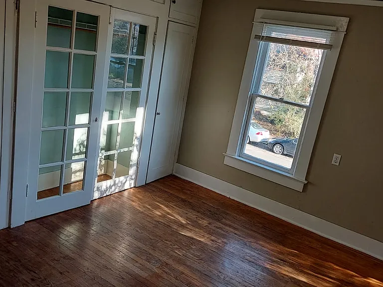 1203 NW Van Buren Ave — Photo 9