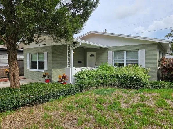 8084 24th Ave N, Saint Petersburg, FL 33710