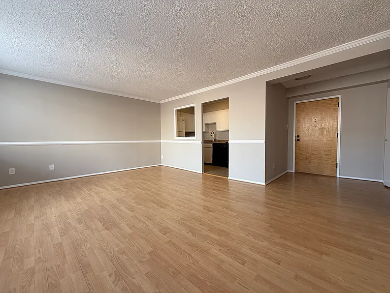 1245 13th St NW #613 — Photo 2