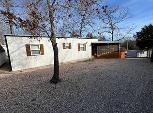 79 Rosepetal Dr, Reeds Spring, MO 65737