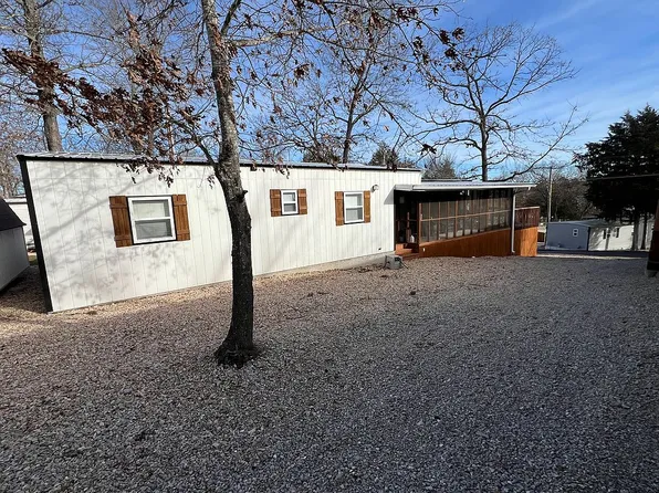 79 Rosepetal Dr, Reeds Spring, MO 65737