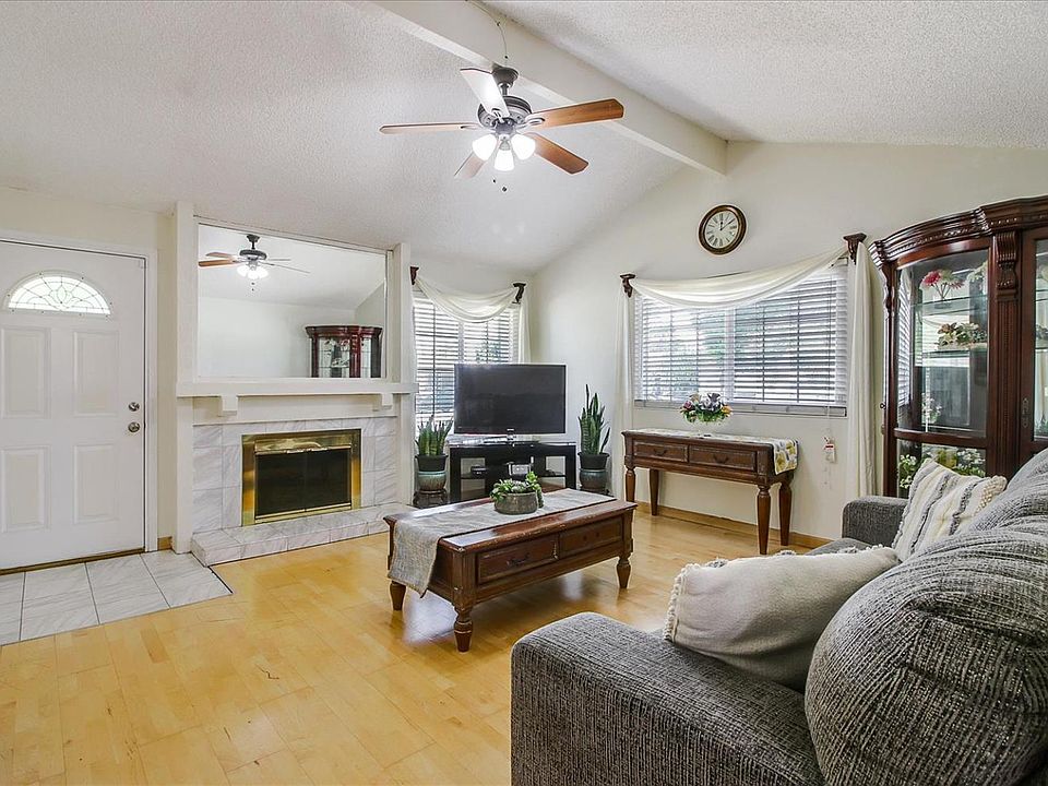 1st image of 1312 Cassland Ct