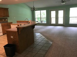 2136 Bacot Dr, Gautier, MS 39553