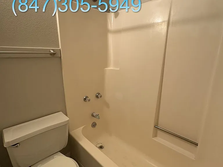 915 Shawnee Ct — Photo 10
