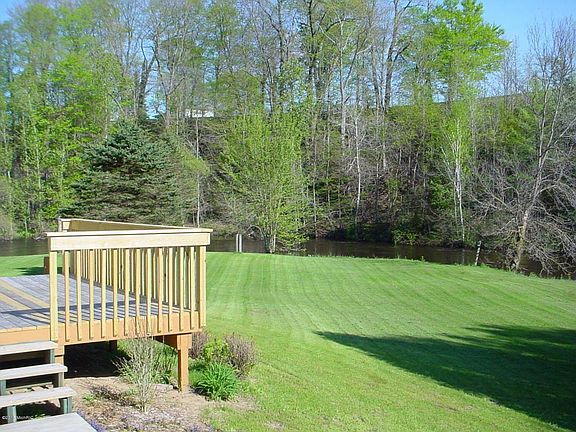 3rd image of 501 Heron Dr