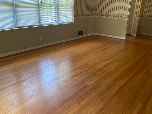 Living Rm