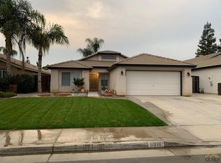 9014 Chattaroy St, Bakersfield, CA 93312