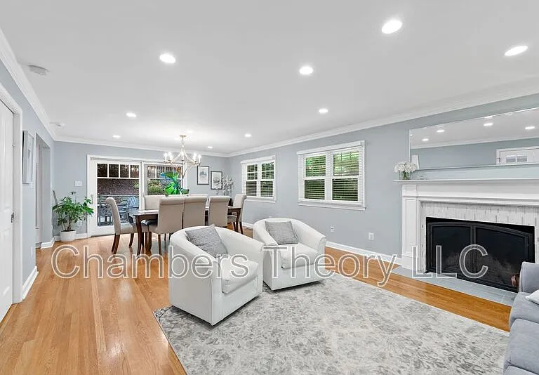 1937 Rhode Island Ave — Photo 3