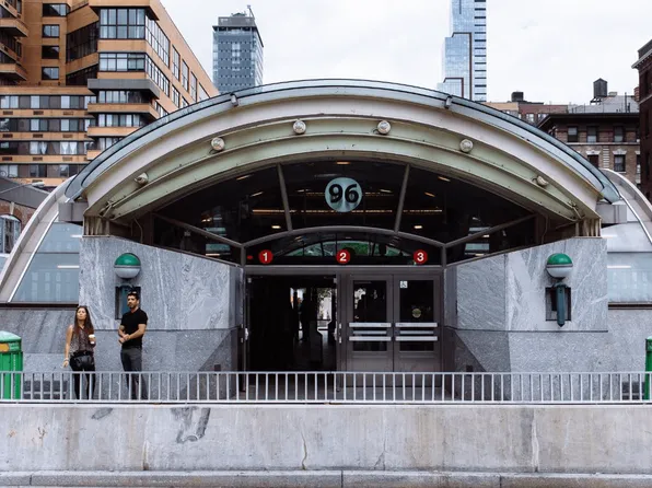 792 Columbus Avenue image 12 of 13