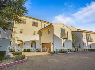 26261 Prima Way, Santa Clarita, CA 91350