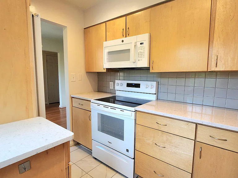 3347 S Wakefield St #B2 — Photo 10