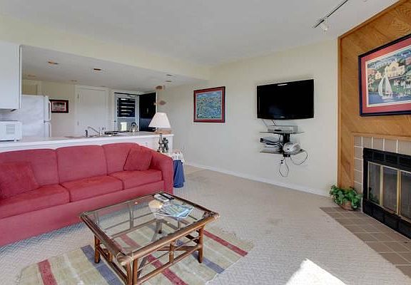 2nd image of 150 Sailors Cove Dr Unit 1217