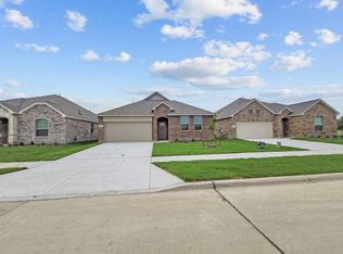 1100 Flameleaf Dr, Princeton, TX 75407