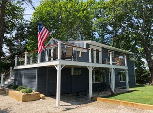 2 Boathouse Ln, Kennebunk, ME 04043