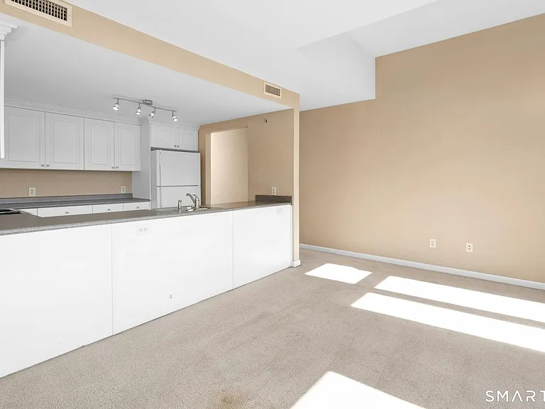 3250 Fairfield Ave #300 — Photo 6