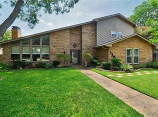 1204 Timber View Dr, Bedford, TX 76021