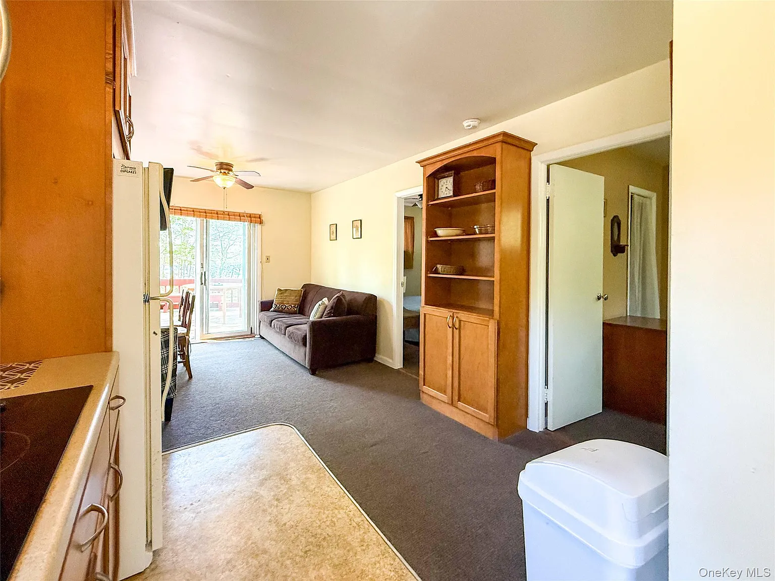2 bed, 1.0 bath, 750 sqft, $4,000 — Photo 4