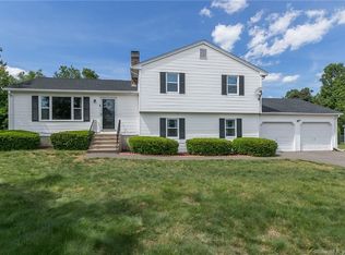 4 Prior Rd, Enfield, CT 06082