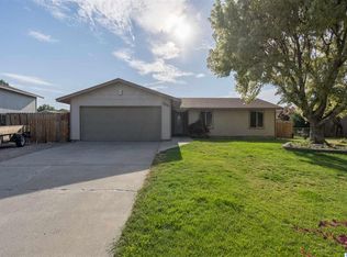 1906 S Tacoma St, Kennewick, WA 99337