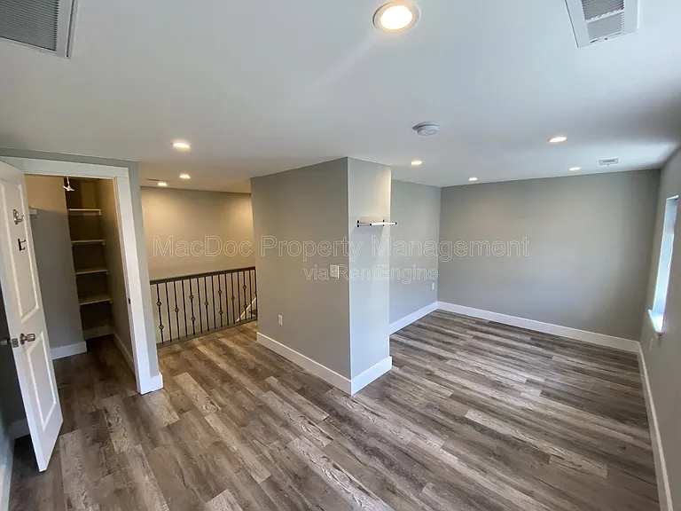 1115 Winchester St #C — Photo 15