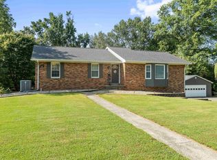 5344 Chastain Dr, Evansville, IN 47720