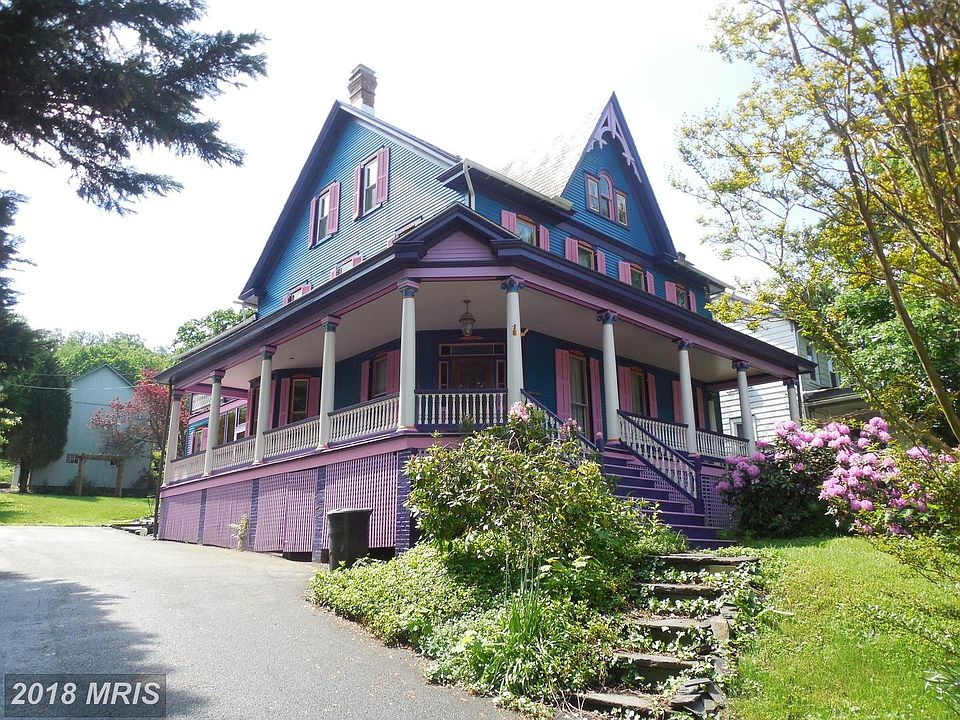 2nd image of 306 Main St
