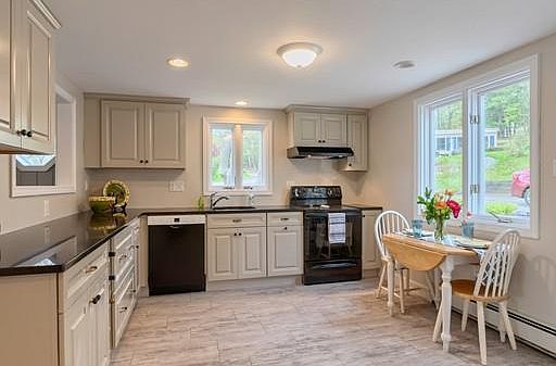 5th image of 14 Palanga St
