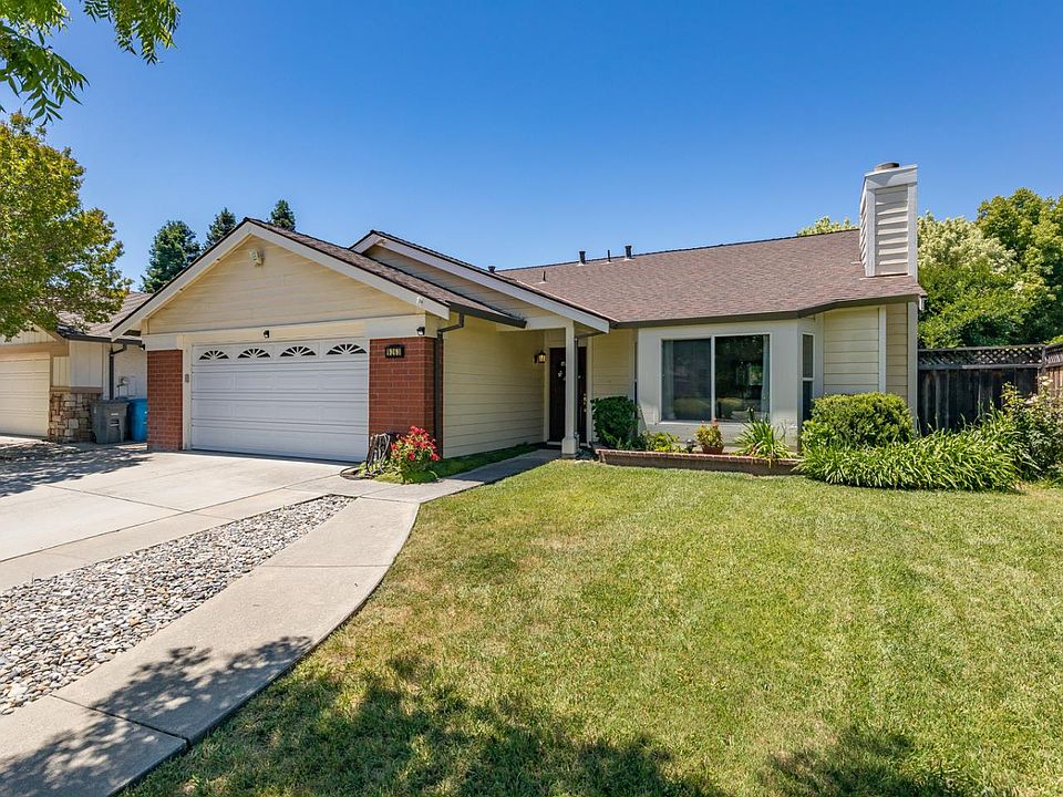 1st image of 9263 Solana Dr
