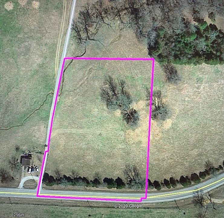 2nd image of 3585 White Dr