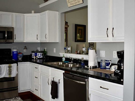 3rd image of 1626 Stonevalley Ct