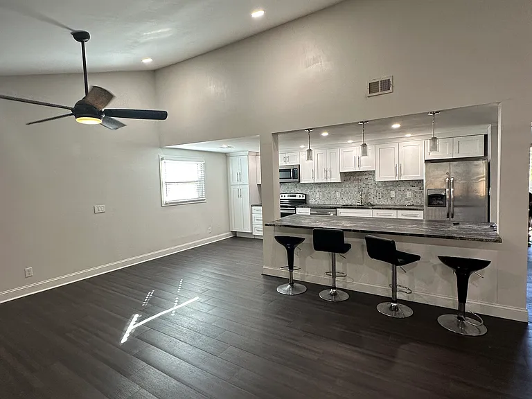 3823 Lawrenceville Suwanee Rd — Photo 2