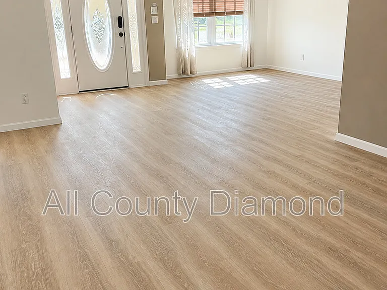 3213 Azalea Cir — Photo 3