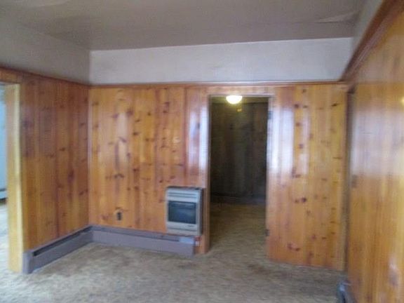 3rd image of 20625 Alden St