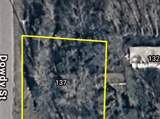 137 Dowdy St, Eastover, SC 29044