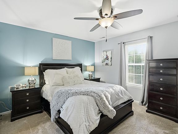 5th image of 362 Taylor Ln