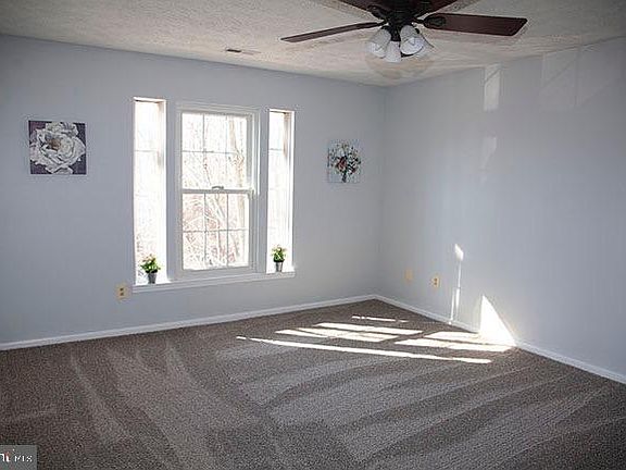5th image of 907J Woodbridge Ct #907J