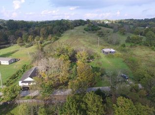 2512 Davis Rd, Sadieville, KY 40370