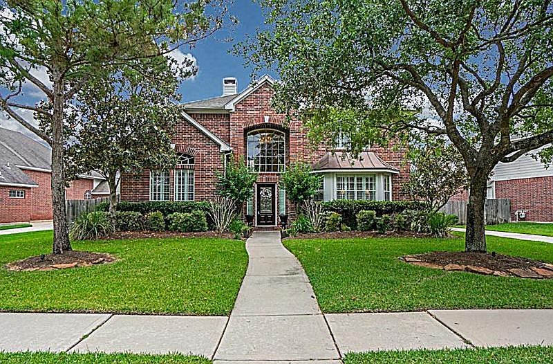 1st image of 17010 Laguna Springs Dr