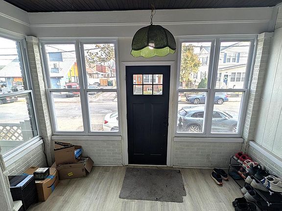2nd image of 508 Dayton St