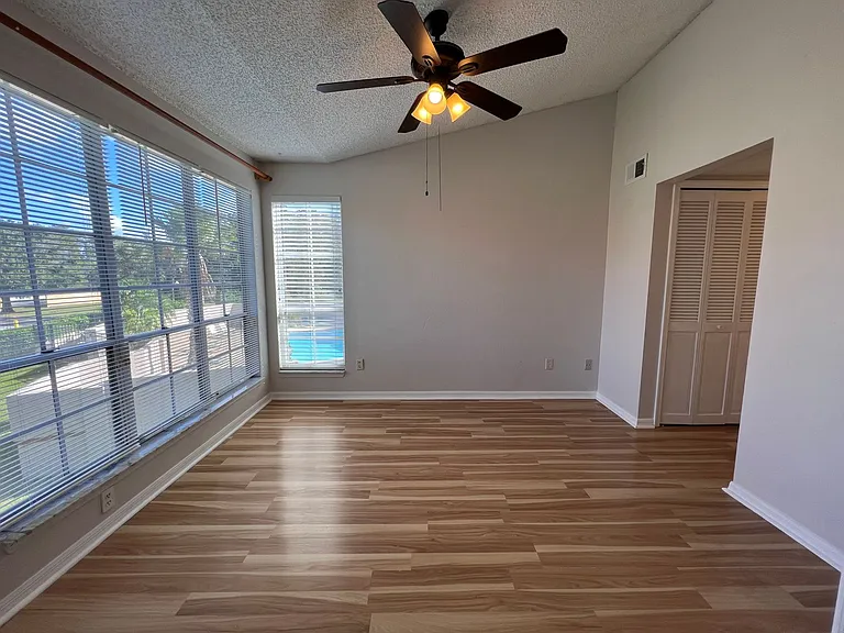 4803 Normandy Pl #201 — Photo 8