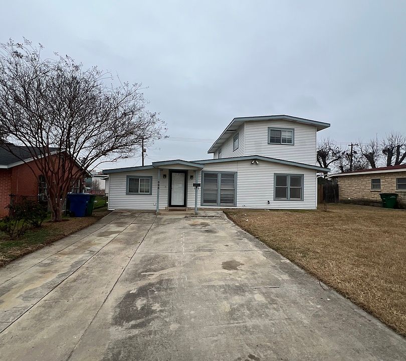1st image of 323 GAYLE AVE
